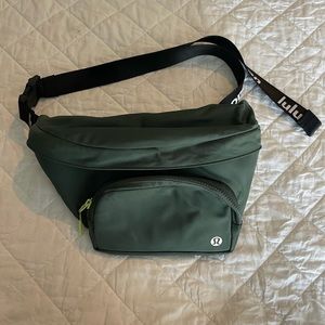 Lululemon Belt Bag 2.5L